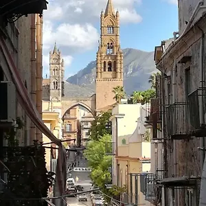 Apartament Cattedrale-bonello73, Palermo