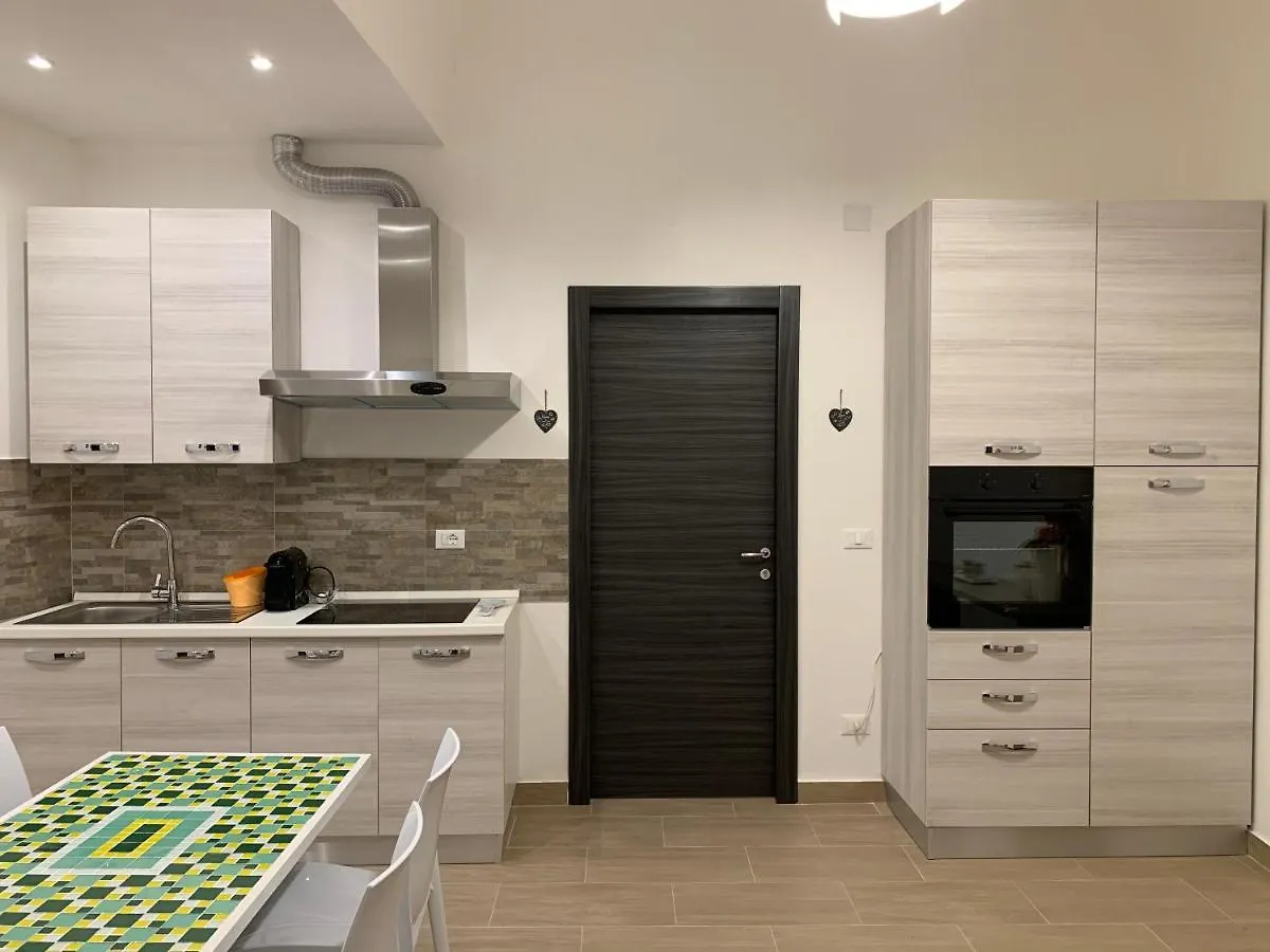 Apartamento Le Torri Dell'Acqua Palermo 0*,